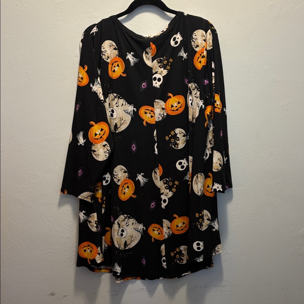 Halloween Themed Shirt - Picture 3 of 3